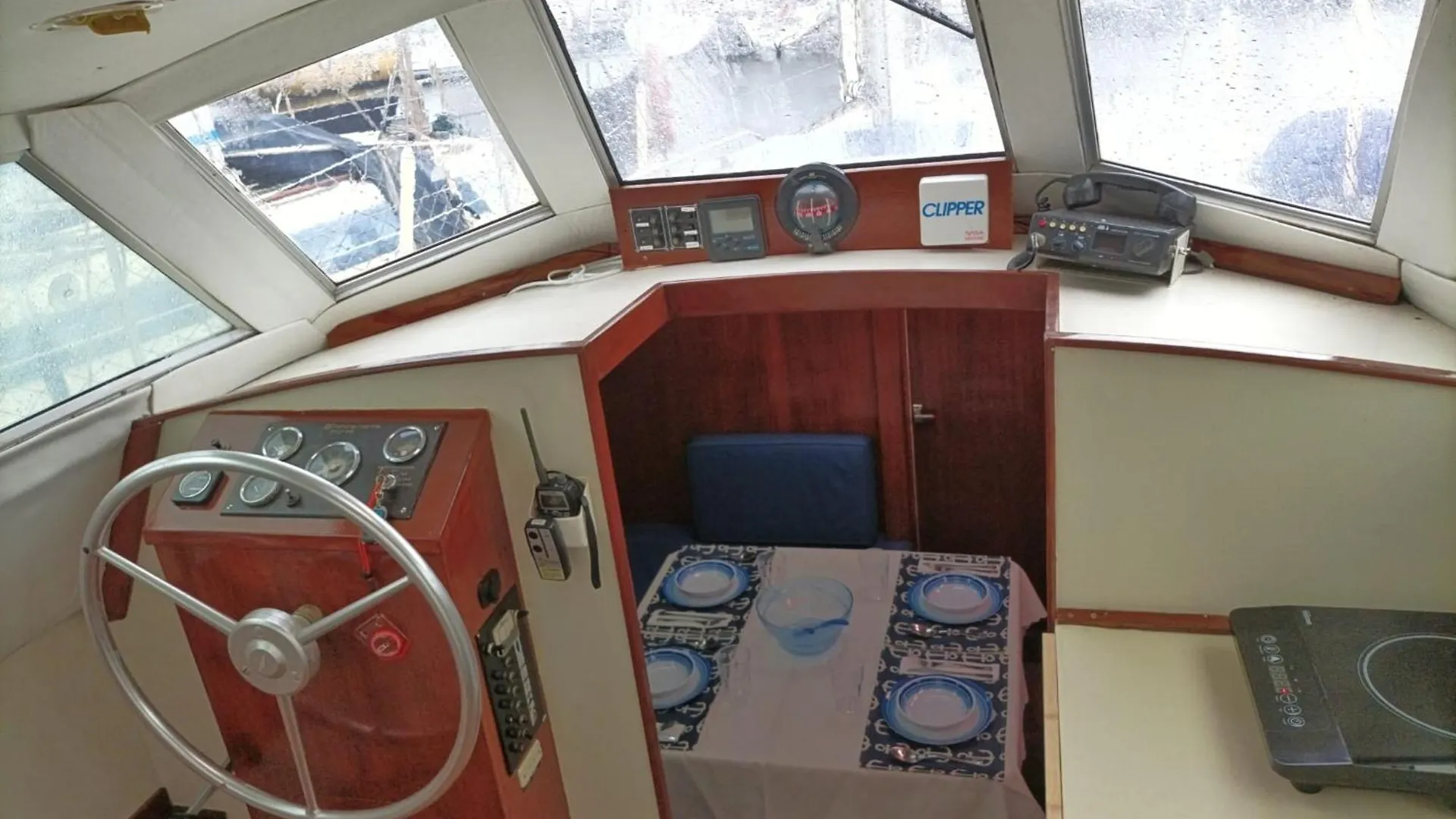 Botel Sensenom Hotel Mataro